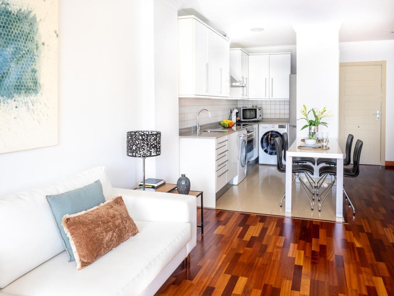 Apartment Abora Garden With Terrace, Pool, Extensive Gardens And Free Parking Las Palmas de Gran Canaria Exterior photo